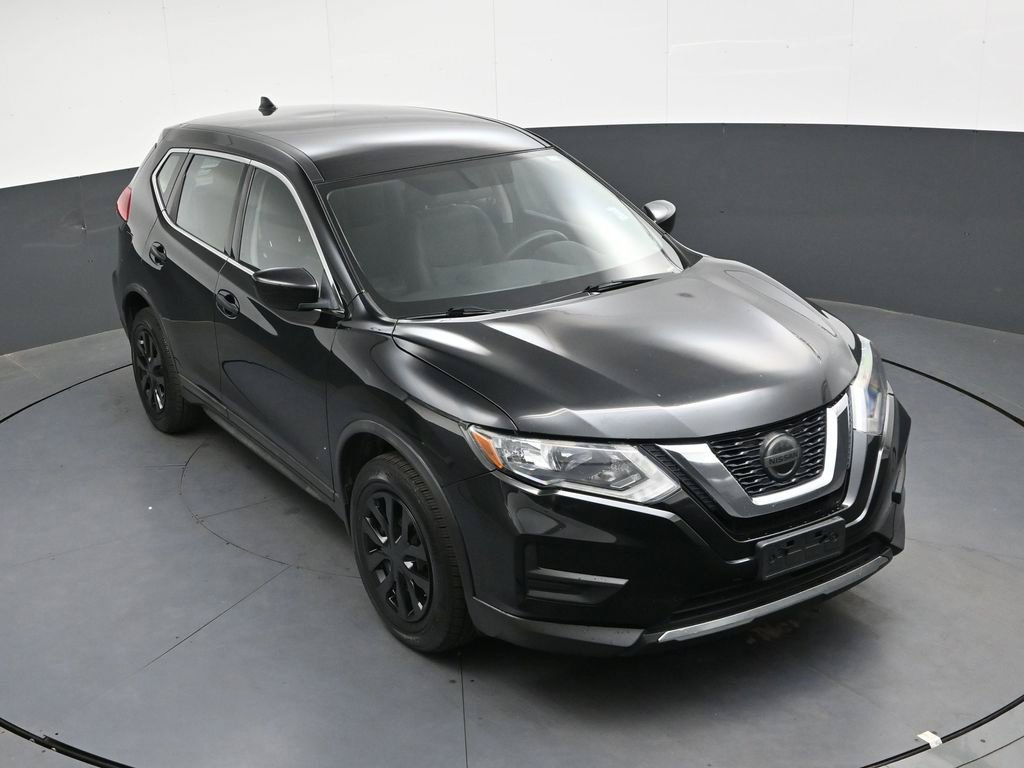 Used 2018 Nissan Rogue S AWD/4WD image 23