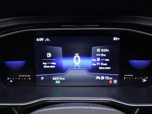 Used 2022 Volkswagen Jetta SE w/ Panoramic Sunroof Package image 18