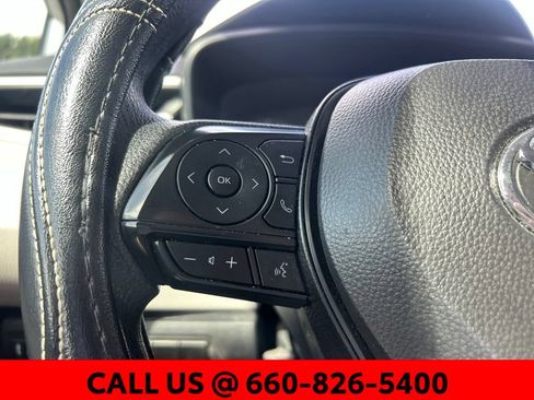 Used 2025 Toyota Corolla LE FWD image 10
