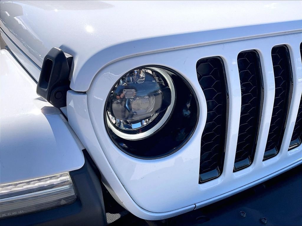 Used 2023 Jeep Gladiator Sport AWD/4WD image 28