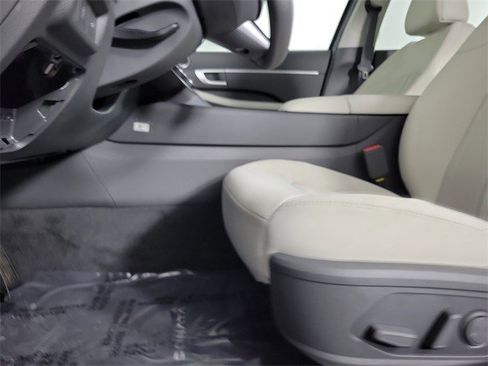 Certified 2025 Hyundai Sonata SEL image 35