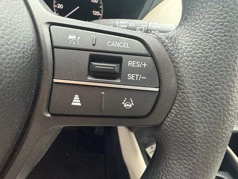 Used 2024 Honda HR-V LX image 13