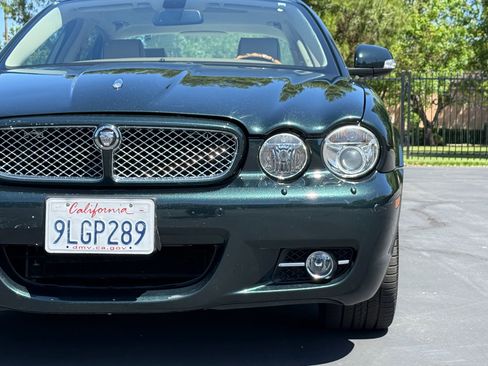 Used 2008 Jaguar XJ8 RWD image 10