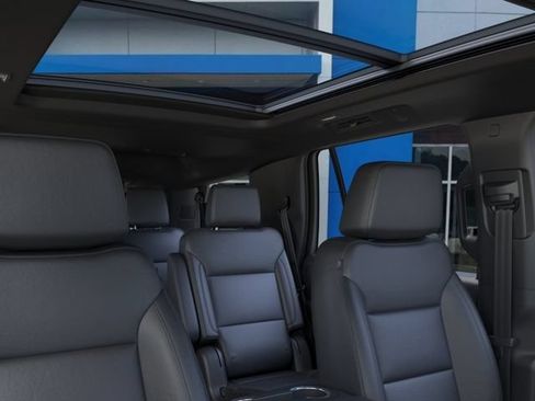 New 2026 Chevrolet Tahoe Z71 w/ Comfort Package AWD/4WD image 24