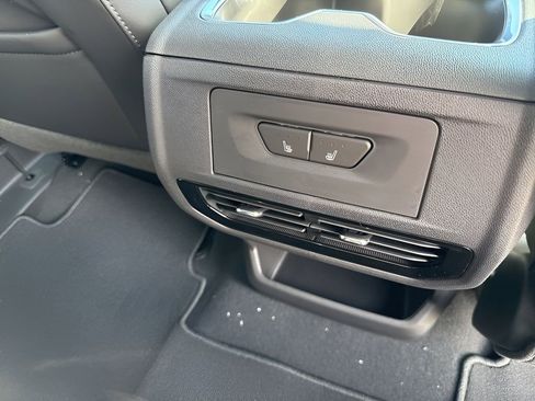 New 2026 Chevrolet Silverado EV LT w/ Premium Package AWD/4WD image 17
