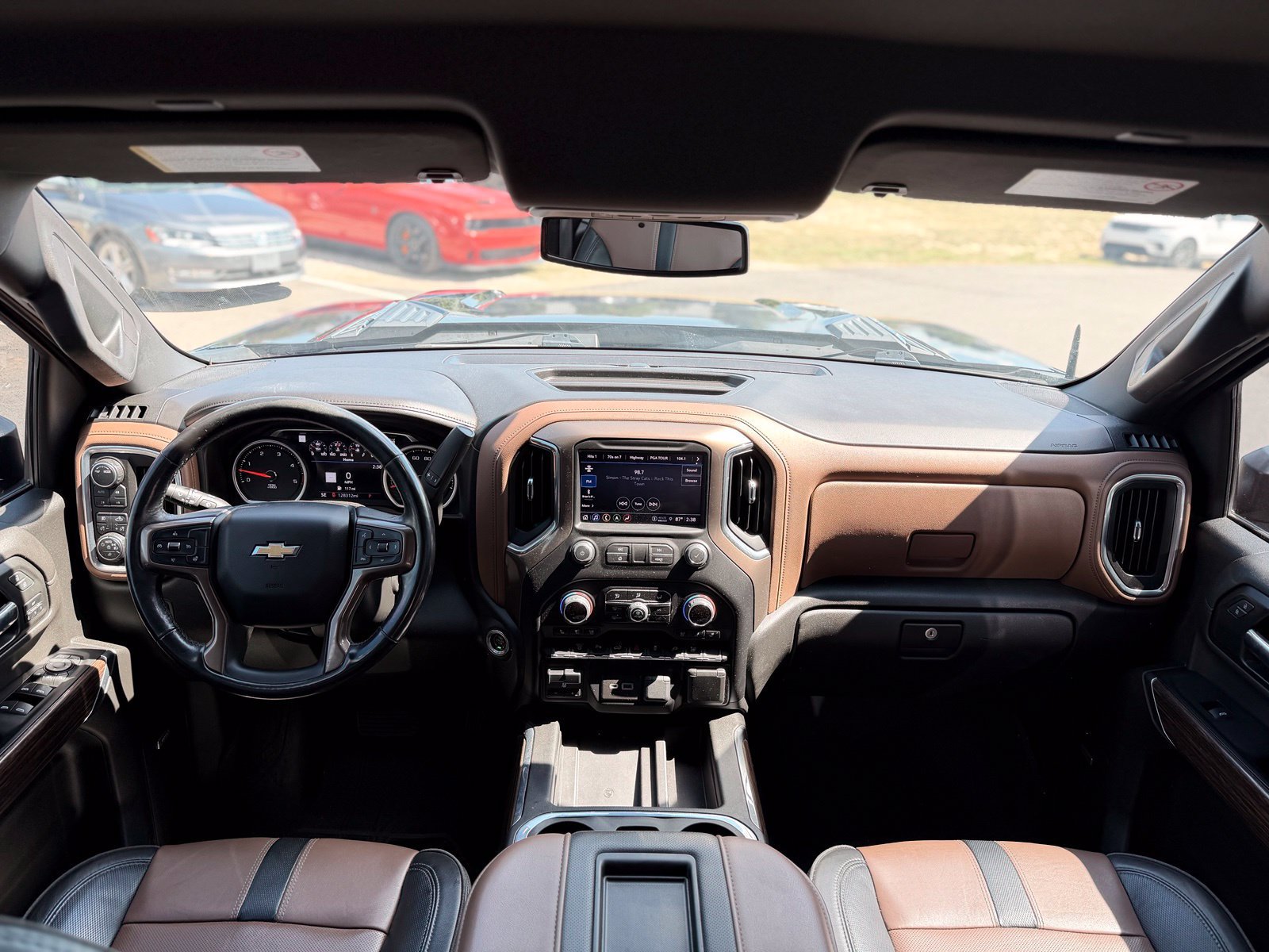 Used 2022 Chevrolet Silverado 2500 High Country AWD/4WD image 30