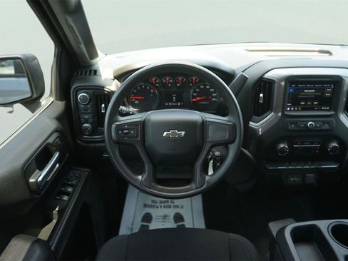 Used 2021 Chevrolet Silverado 1500 Custom Trail Boss w/ LPO, Dark Essentials Package AWD/4WD image 21