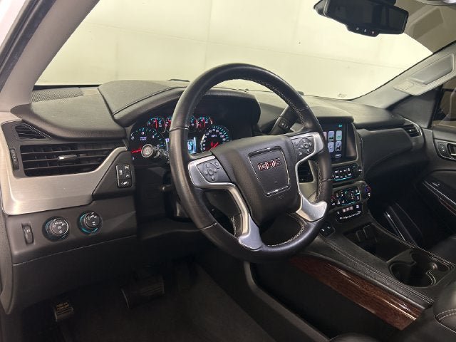 Used 2020 GMC Yukon SLT AWD/4WD image 13