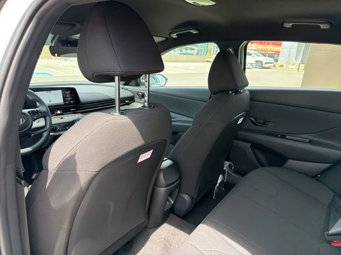 New 2025 Hyundai Elantra SEL FWD image 14