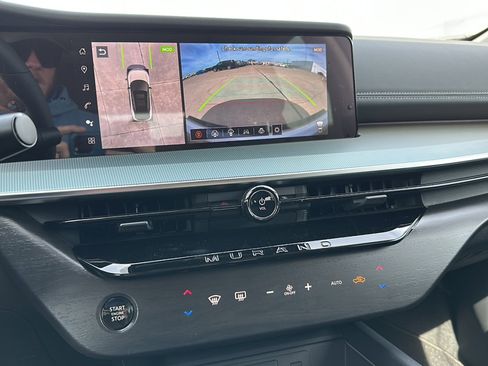 New 2025 Nissan Murano SL image 21