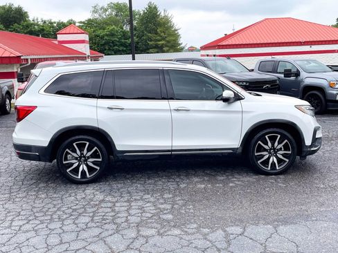 Used 2020 Honda Pilot Touring image 4