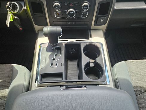 Used 2013 RAM 1500 Big Horn RWD image 12