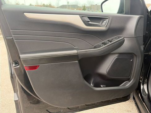 Used 2022 Ford Escape SE w/ Convenience Package image 18