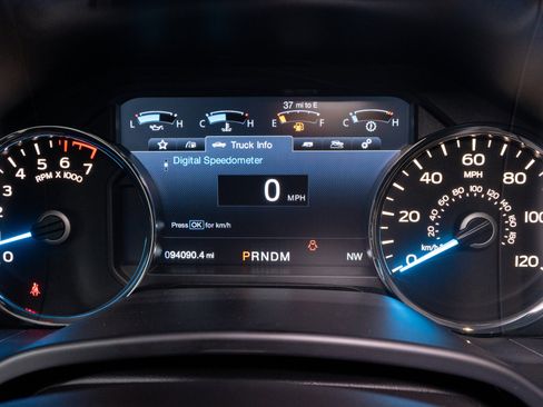 Used 2018 Ford F150 Lariat w/ Equipment Group 502A Luxury AWD/4WD image 35