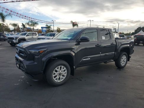 New 2026 Toyota Tacoma SR5 image 7