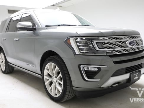 Used 2019 Ford Expedition Platinum image 7