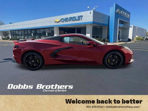 Used 2021 Chevrolet Corvette Stingray Premium Conv w/ Z51 Performance Package RWD image 9