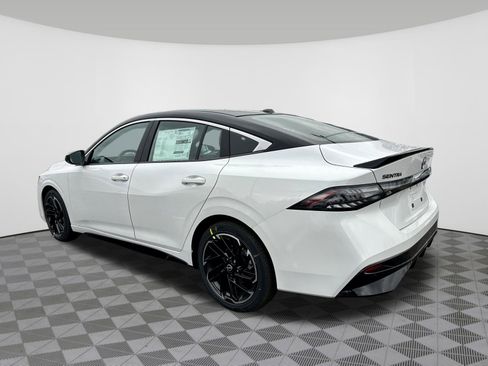 New 2026 Nissan Sentra SR w/ Floor Mat Package FWD image 9