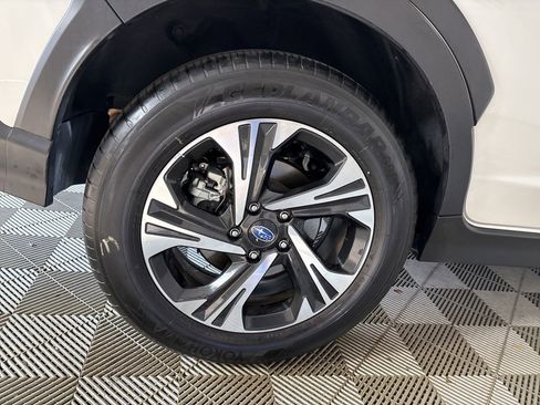 Used 2024 Subaru Crosstrek 2.0i Premium image 31