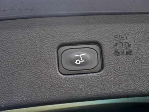 Used 2023 Ford Edge SEL w/ Convenience Package AWD/4WD image 18