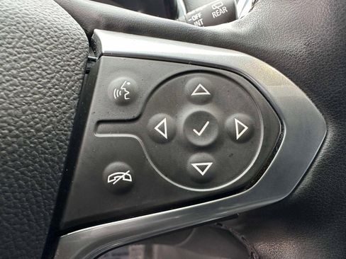 Certified 2023 Chevrolet Traverse RS image 18