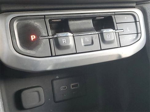 Certified 2020 GMC Acadia SLE image 29