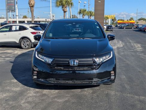 Used 2024 Honda Odyssey Sport image 2