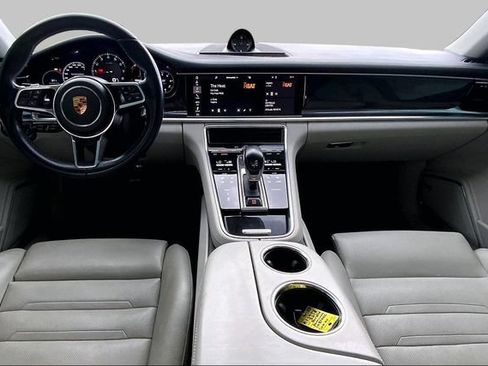 Used 2018 Porsche Panamera 4 w/ Premium Package Plus AWD/4WD image 15
