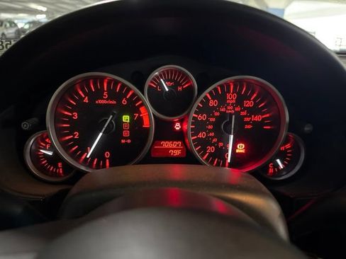 Used 2014 MAZDA MX-5 Miata Sport RWD image 6