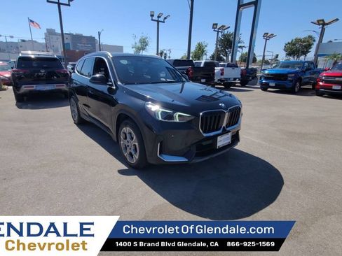 Used 2023 BMW X1 xDrive28i AWD/4WD image 3