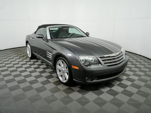 Used 2005 Chrysler Crossfire Limited image 20