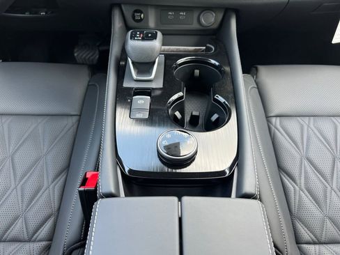 New 2026 Nissan Rogue Platinum AWD/4WD image 12