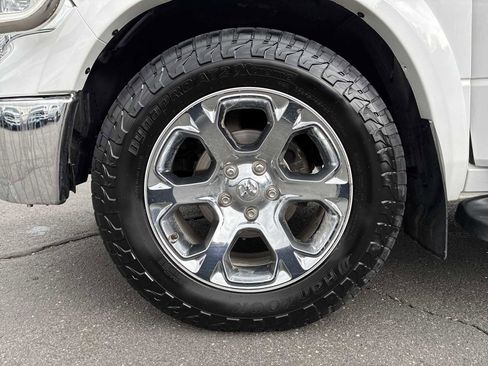 Used 2017 RAM 1500 Laramie w/ Convenience Group image 19