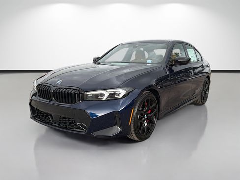 New 2026 BMW 330i xDrive Sedan w/ M Sport Package AWD/4WD image 7