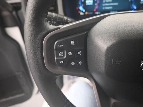 New 2025 Ford Bronco Badlands image 32