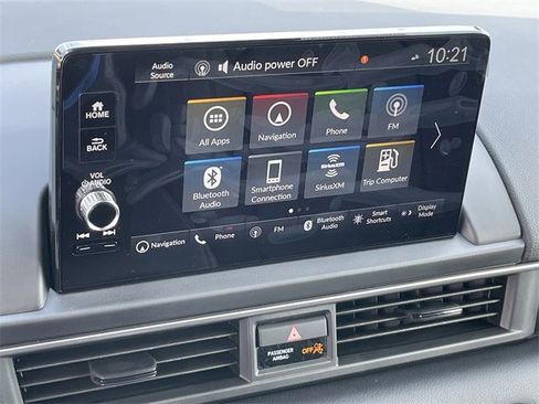 New 2025 Honda Pilot Touring image 16