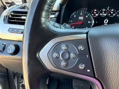 Used 2020 Chevrolet Tahoe Premier w/ Premier 6.2L Value Package AWD/4WD image 16
