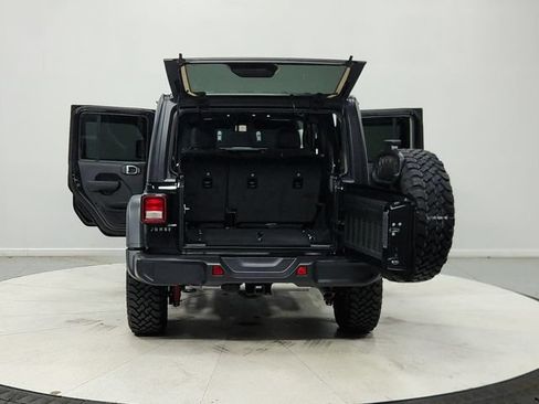 Used 2026 Jeep Wrangler Unlimited Sport AWD/4WD image 15