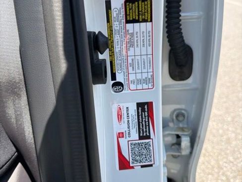 Used 2025 Subaru Outback Premium w/ Popular Package #1A AWD/4WD image 26