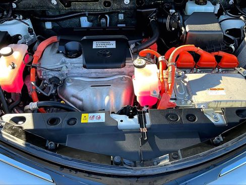 Used 2017 Toyota RAV4 Limited image 35