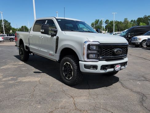 New 2026 Ford F350 Lariat w/ Tremor Off-Road Package AWD/4WD image 9