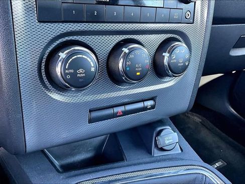 Used 2014 Dodge Challenger R/T RWD image 22