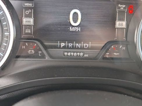 Used 2023 RAM 1500 Laramie AWD/4WD image 11