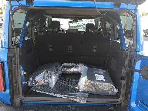 New 2025 Ford Bronco Badlands w/ Sasquatch Package AWD/4WD image 14