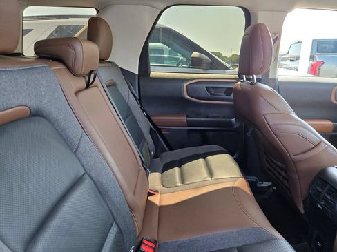 Used 2021 Ford Bronco Sport Outer Banks AWD/4WD image 12