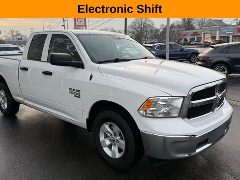 Used 2024 RAM 1500 Classic SLT image 6