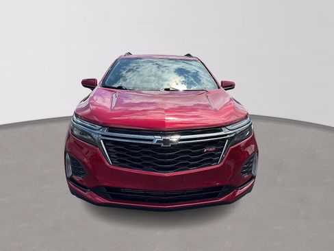 Used 2023 Chevrolet Equinox RS FWD image 2