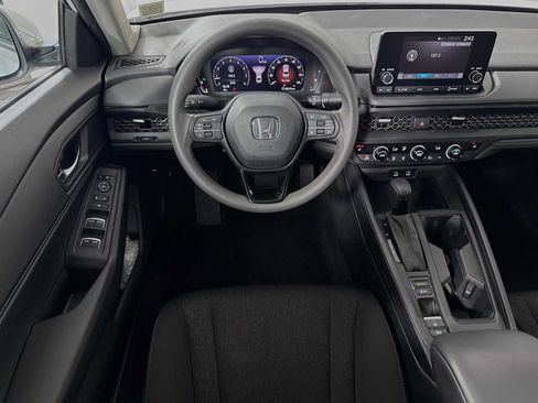 Used 2023 Honda Accord EX image 21