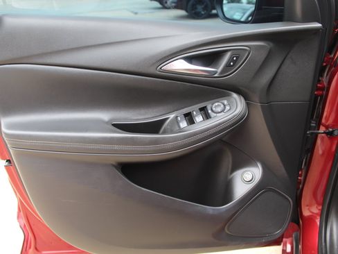 Used 2023 Buick Encore GX Select w/ Sport Touring Package FWD image 27