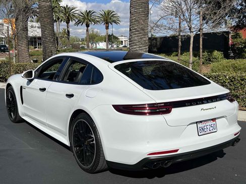 Used 2020 Porsche Panamera 4 image 2